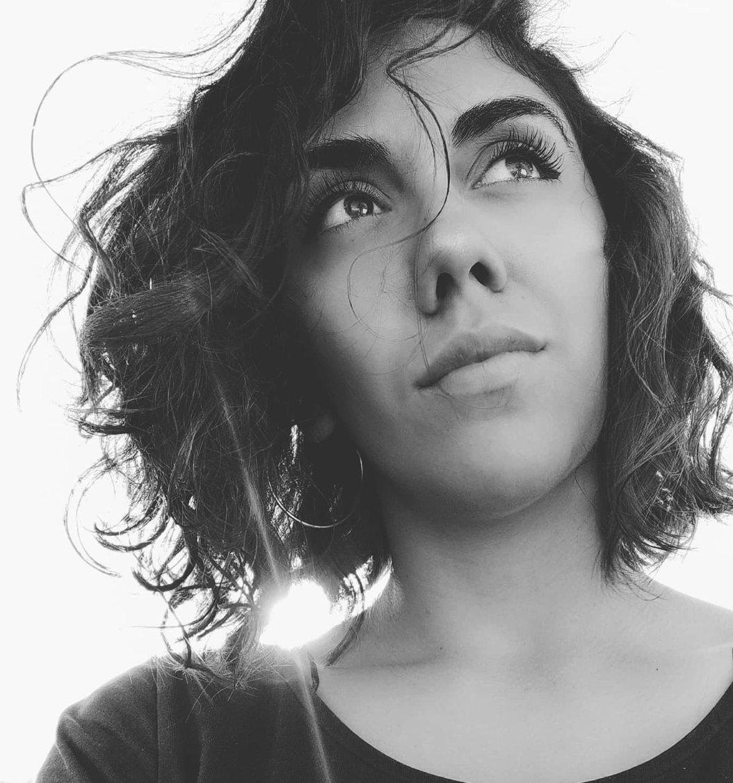 Retrato de Marina Barrios, especialista en marketing digital e inteligencia artificial de Stuyk Lab